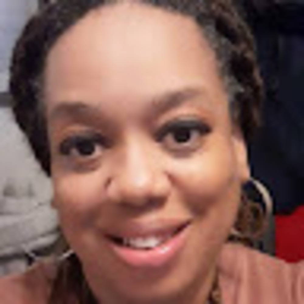 Meet your Posher, Tiffany